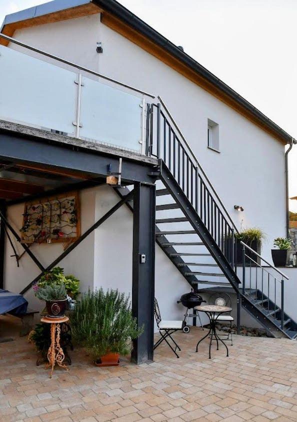 Haus Am Baechle Apartment Stephanshart ภายนอก รูปภาพ